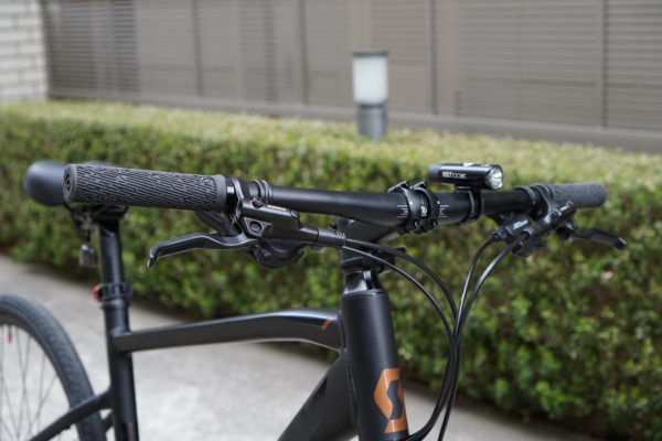在庫あり】 HL-EL051RC VOLT100XC 自転車用ライト 自転車 LED ライト キャットアイ 充電式 usb 防水 防水ライト パーツ  アクセサリー ロードバイク クロスバイク 小型 取付 自転車用 簡単