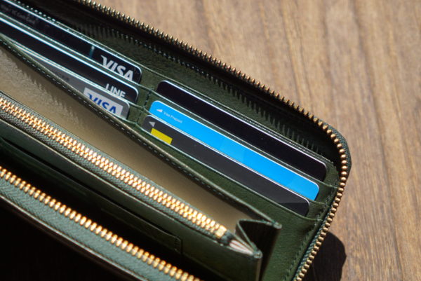 カード型忘れ物防止タグ FINDORBIT CARD　財布に入れる
