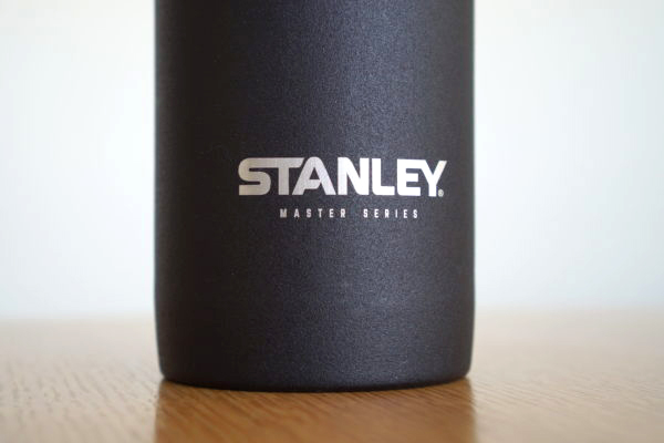 スタンレーの水筒【STANLEY マスター 真空マグボトル】のレビュー。コーヒー好きにおすすめ。
