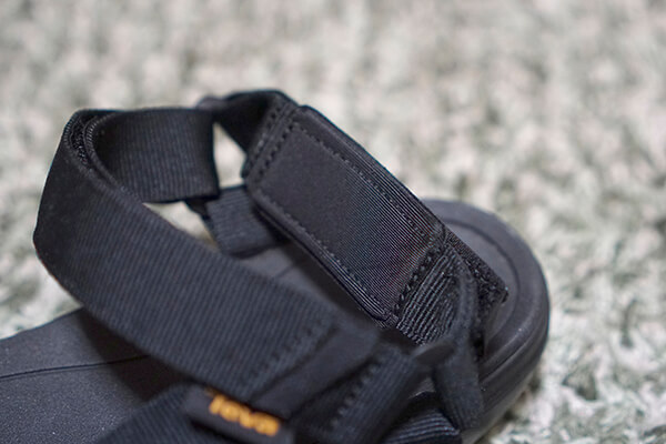 Teva(テバ)のサンダルは【テラフロート ユニバーサル ライト メンズ】が軽量＆スタイリッシュでおすすめ。ハリケーンXLT2とドリフトをアマゾンワードローブで徹底比較したレビュー