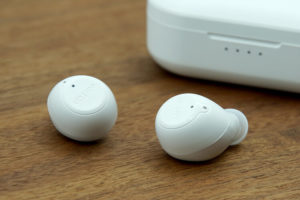 コスパ最高の【EarFun Free】を徹底レビュー。完全防水のおすすめフルワイヤレスイヤホン