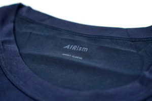 【ユニクロユーと徹底比較】薄くて真夏におすすめのエアリズムコットンクルーネックTシャツのレビュー！