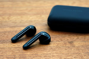 HAPPY PLUGS AIR 1 PLUS のレビュー。AirPodsよりおすすめの完全ワイヤレスイヤホン