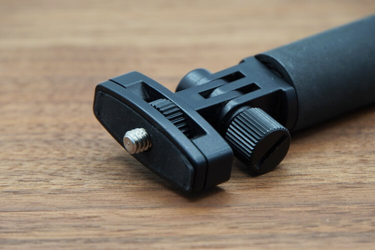 RICOH THETA スティック TM-3のダイヤル