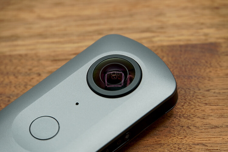 リコー シータ Vの魚眼レンズ