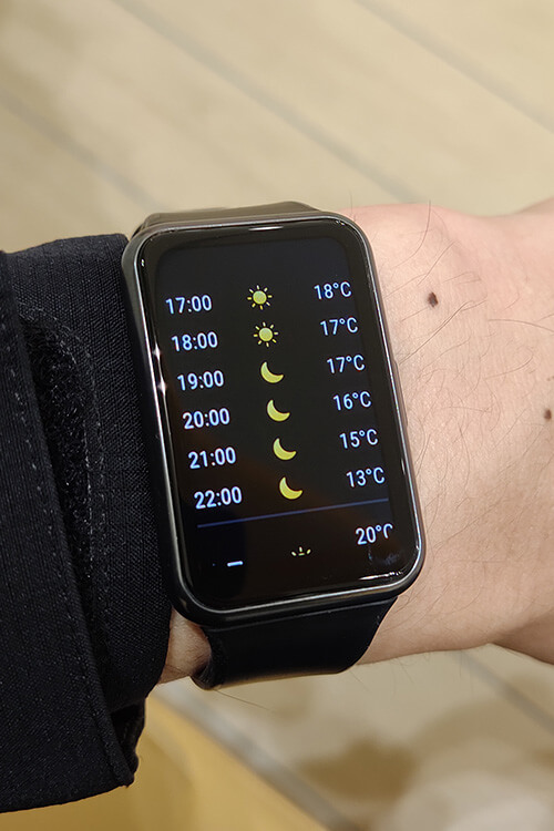 HUAWEI WATCH FITの天気機能　時間別