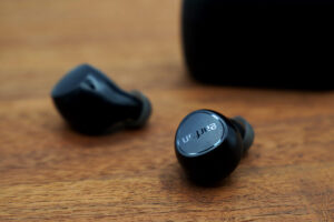 4000円台で完全防水&高音質イヤホン・Earfun free 2の徹底レビュー!前モデルとの比較あり