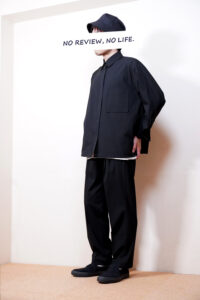 【きちんと感&履き心地抜群】ユニクロ×セオリーのストレッチパンツのサイズ感とおすすめする理由【2021秋冬&2022春夏】