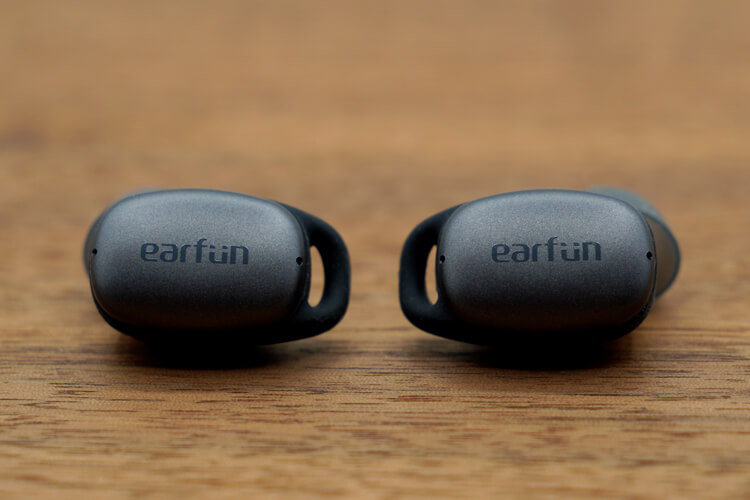 EarFun Free Pro 2は人間工学に基づいたデザイン