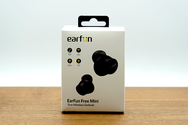 EarFun free miniのパッケージ　正面