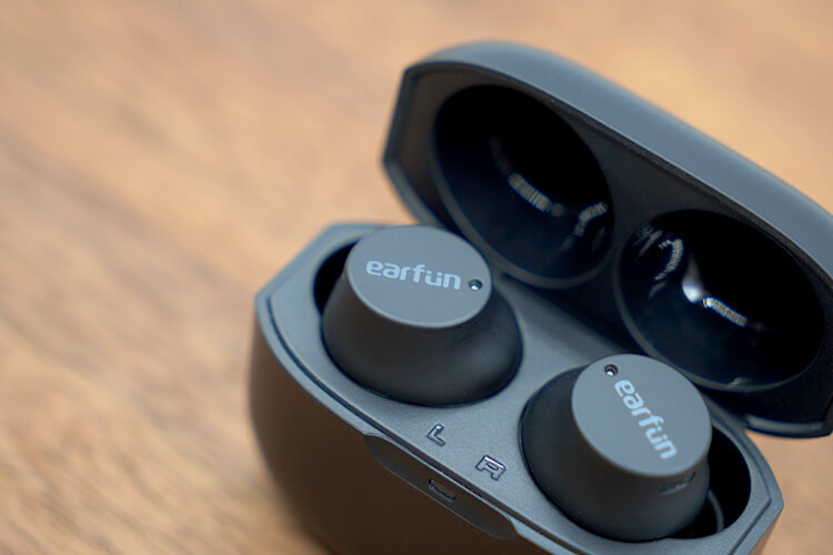 EarFun free miniの自動ペアリング