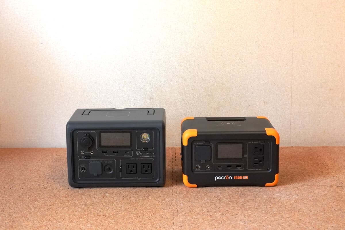 PECRON E300LFP ポータブル電源とBLUETTI EB3Aのサイズ比較　正面