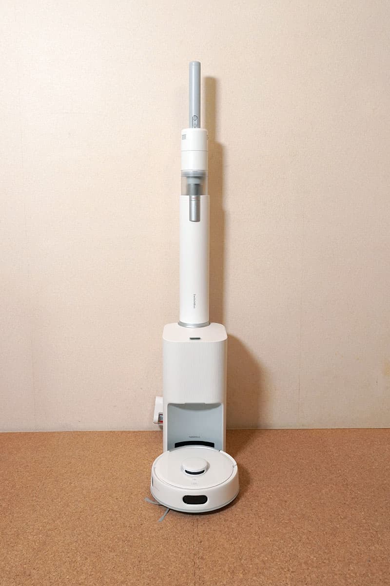 SwitchBot ロボット掃除機 K10＋Pro Combo本体　正面