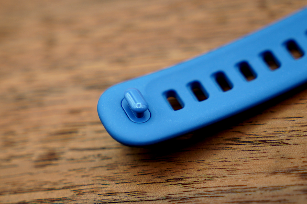 HUAWEI Band 10のバンドの固定部分　寄り