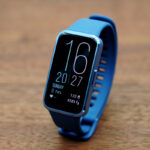 【使用感レビュー】HUAWEI Band 10は8千円台のコスパ最強スマートバンド!最大14日間使えるバッテリー&健康管理機能が充実!
