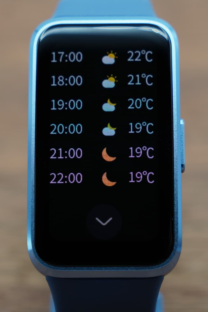 HUAWEI Band 10の天気画面　時間