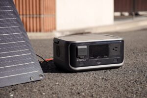 【レビュー】ALLPOWERS VOLIX P300とSOLAX SE100を実際に使ってみた